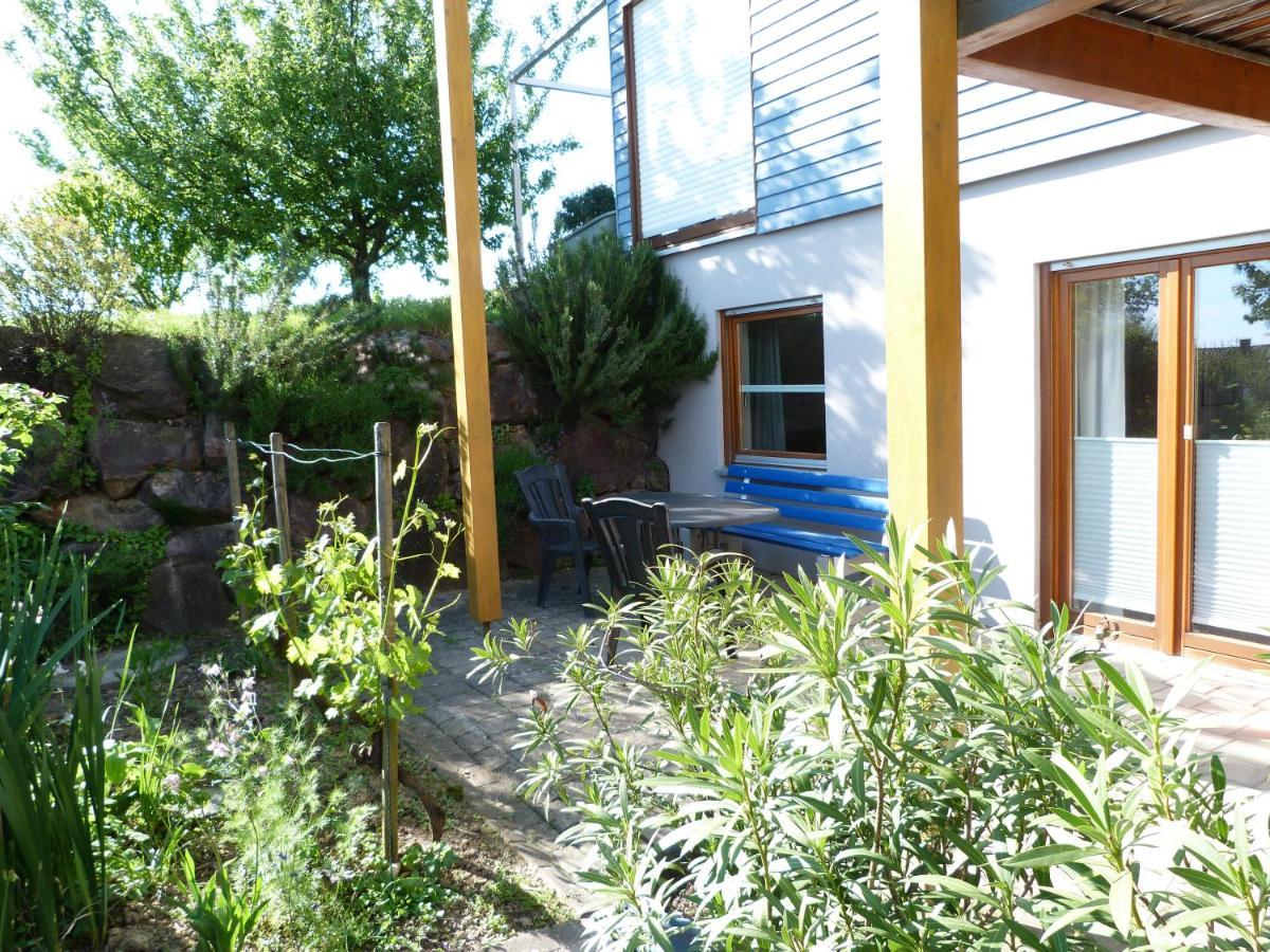Ferienwohnung Familie Kunz ฟรีเซนไฮม์ ภายนอก รูปภาพ