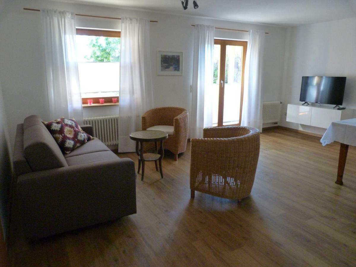 Ferienwohnung Familie Kunz ฟรีเซนไฮม์ ภายนอก รูปภาพ